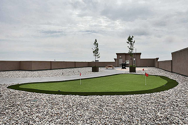 Rooftop Golf