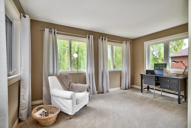 Master Bedroom Sitting Area