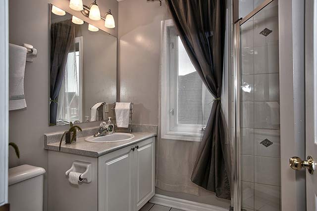 Upstairs bathroom