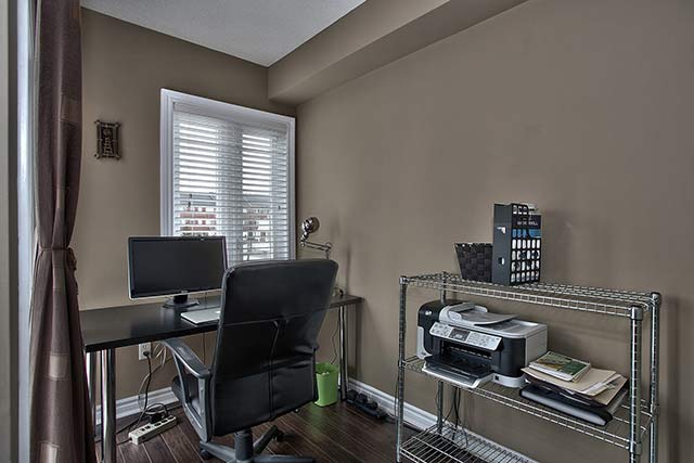 Master bedroom - office nook.