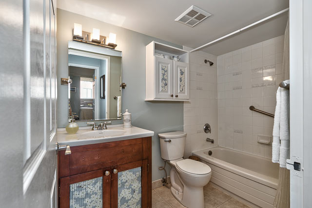 Main Bathroom