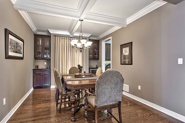 Dining room.