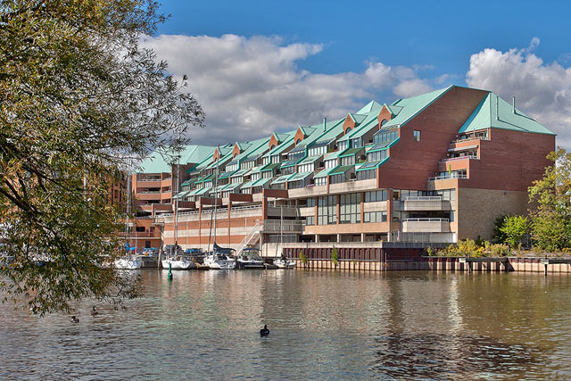 Two Bedroom Waterfront Condo for Sale in Bronte at 100 Bronte Road