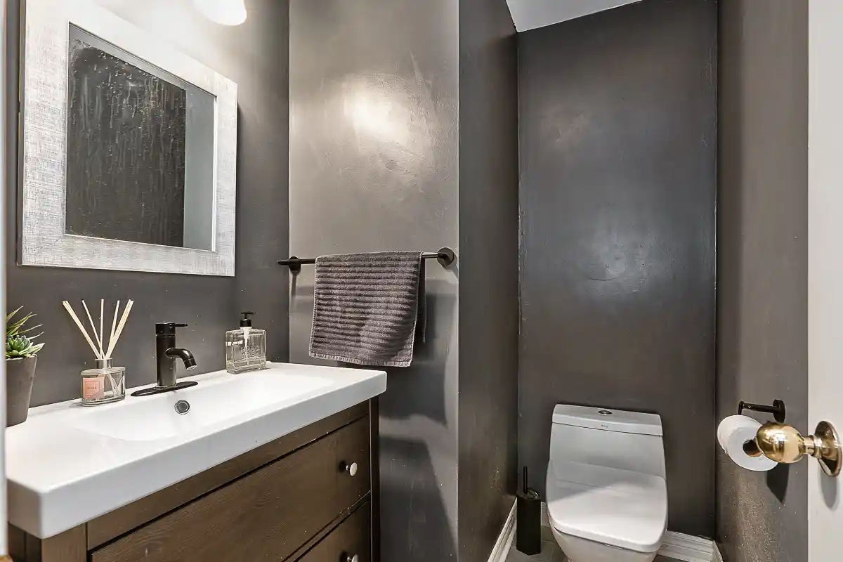 Powder Room