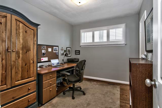 Third bedroom.