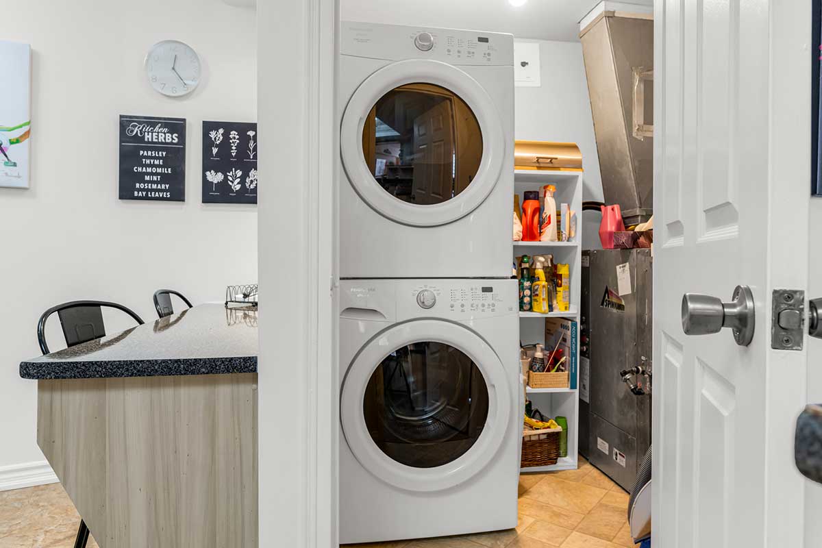 Laundry off Kitchen
