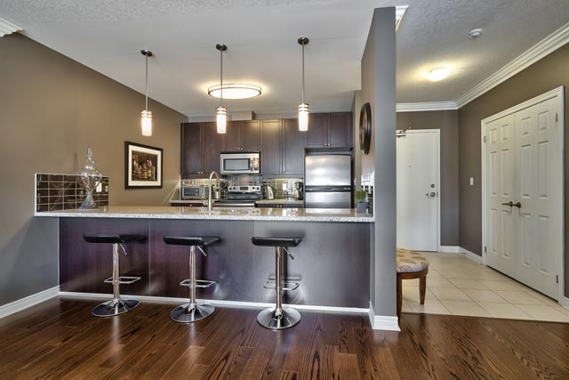 Breakfast Bar