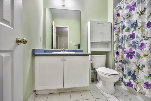 Main Bathroom